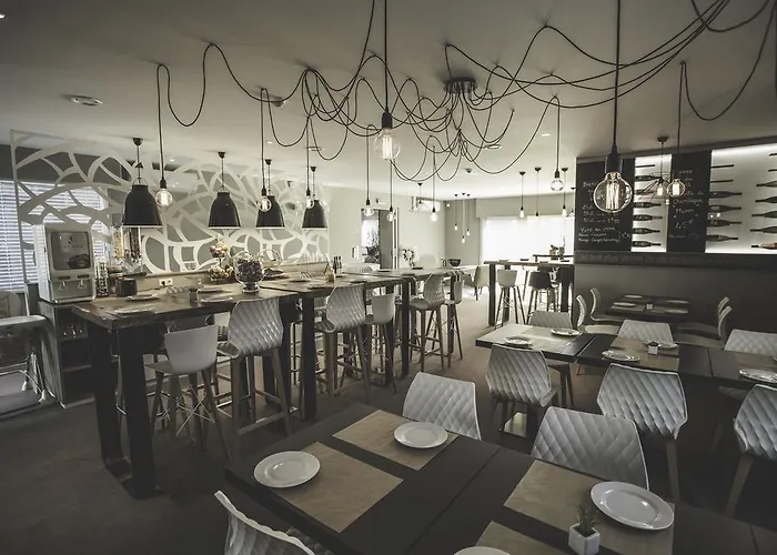 Hotel Karène 3*